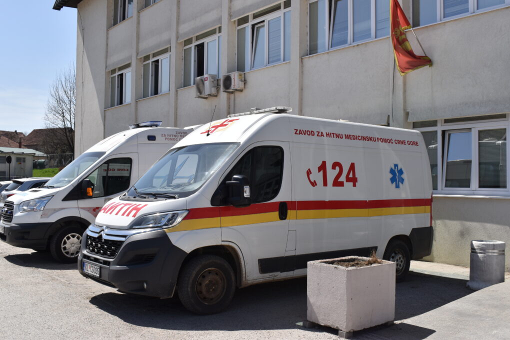 PODGORICA: Dvije osobe uhapšene zbog jučerašnjeg napada na ljekara