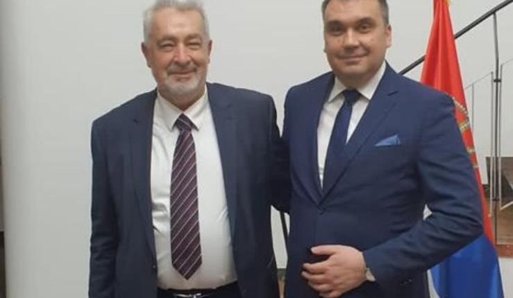 Слика демантује Кривокапића: Оптуживао Србију да се мијешала у изборе у Црној Гори, а он на тајној локацији са начелником БИА!