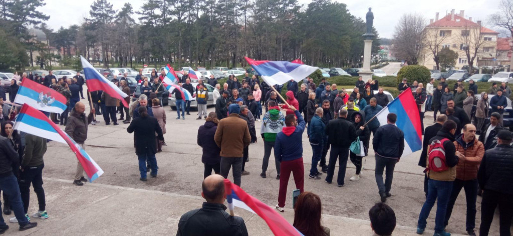 (ВИДЕО) У Никшићу обиљежене 23 године од битке на Кошарама