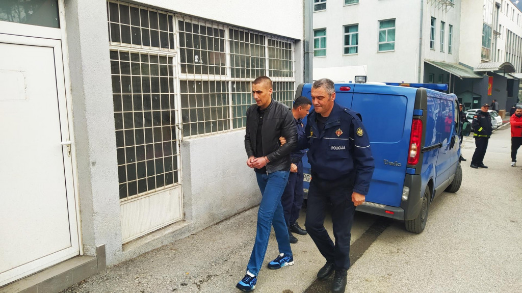 Сујковић изнио одбрану: Његош ме ударио песницом у главу, ничега се не сјећам