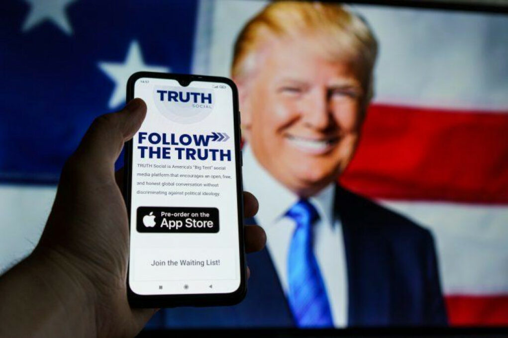 Трампова друштвена мрежа популарнија од Твитера и Тиктока