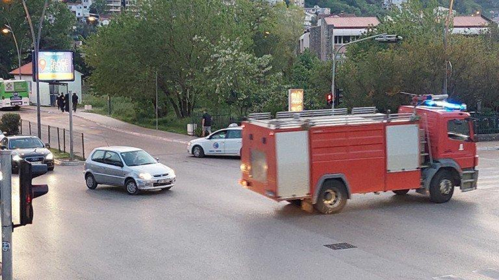 Будва: Пожар у локалу у Старом граду