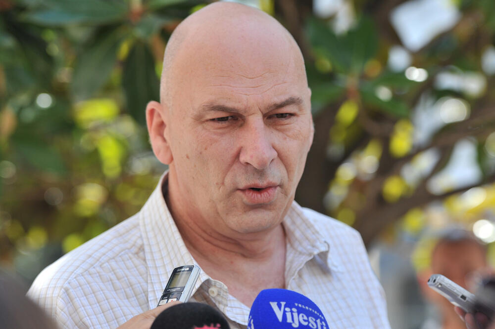 Родић: У Црној Гори имамо 120 тужилаца, 250 судија, сви су ћутали на случајеве додјеле станова
