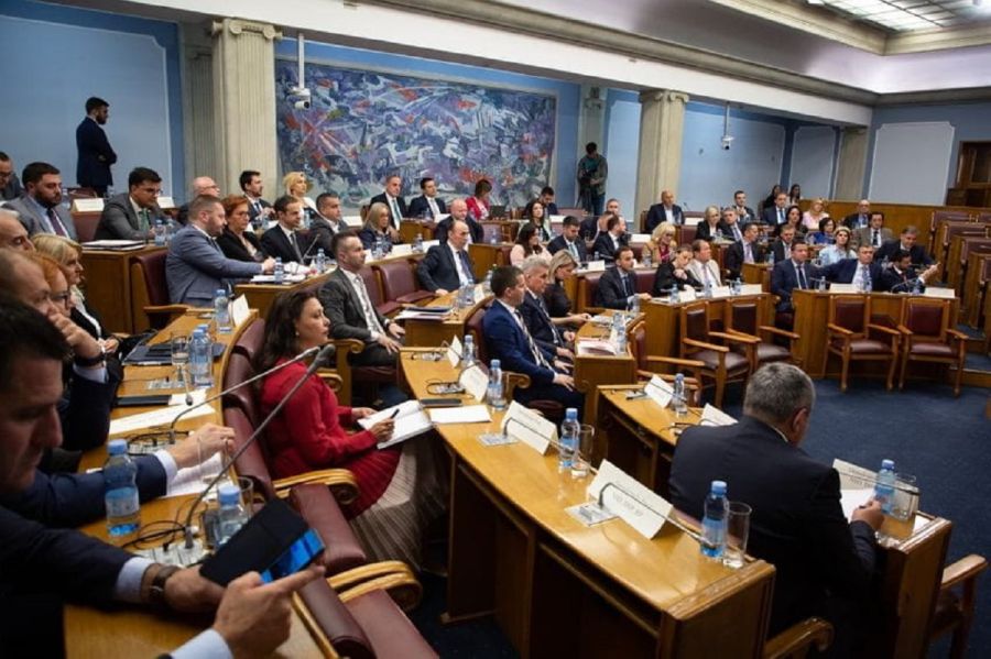 СКУПШТИНА: Посланици данас о привременом издржавању дјеце