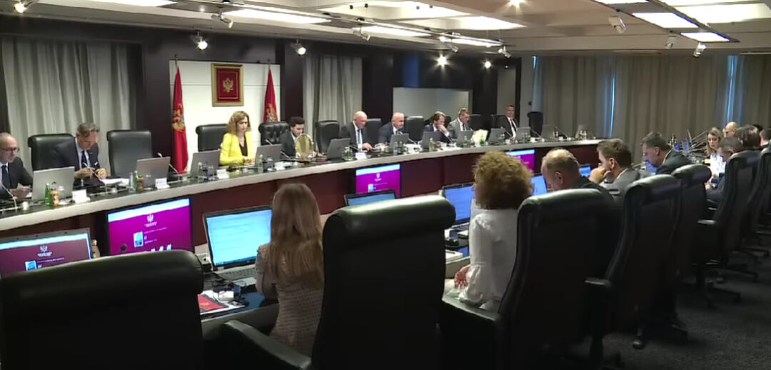 Влада из скупштинске процедуре повукла приједлог закона о попису становништва
