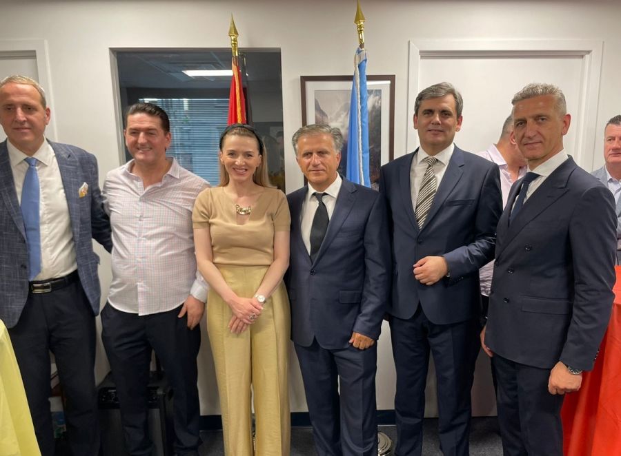 Аеродроми ЦГ добитници захвалнице дијаспоре у Њујорку