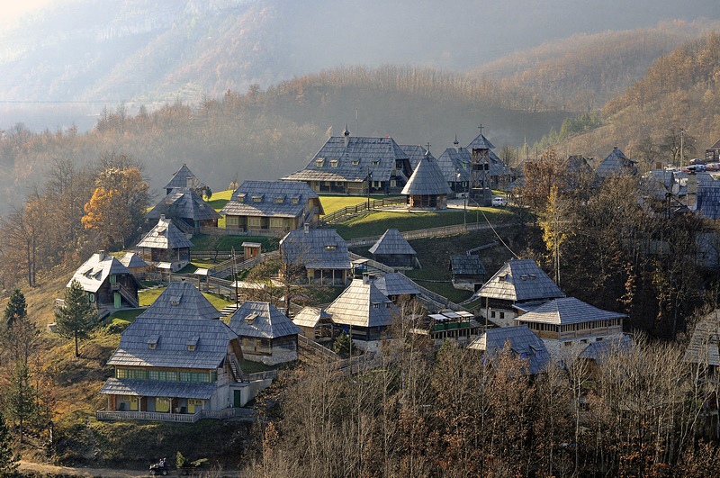 Кустурица данас отвара 15. Кустендорф