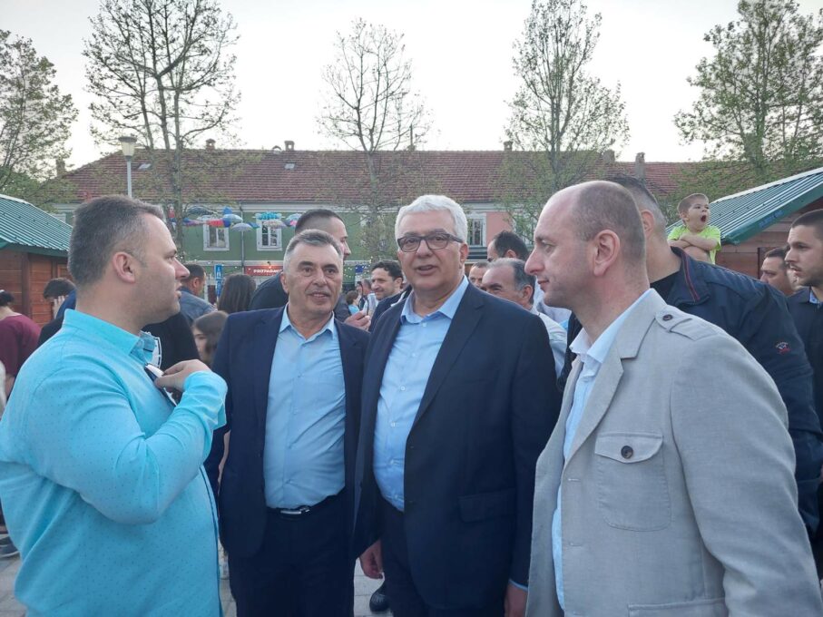 Мандић: Патријарх Порфирије предводио највећу литију у историји Никшића, што је показало важност редовног окупљања српског народа