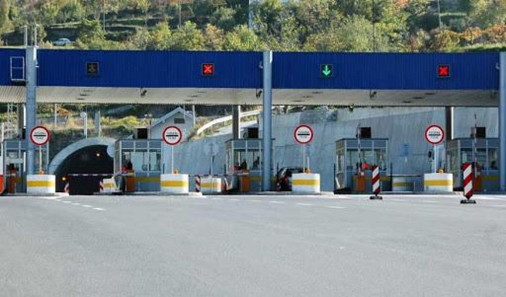 BARANI BESPLATNO KROZ SOZINU: Demokrate predložile izmenu zakona o putevima