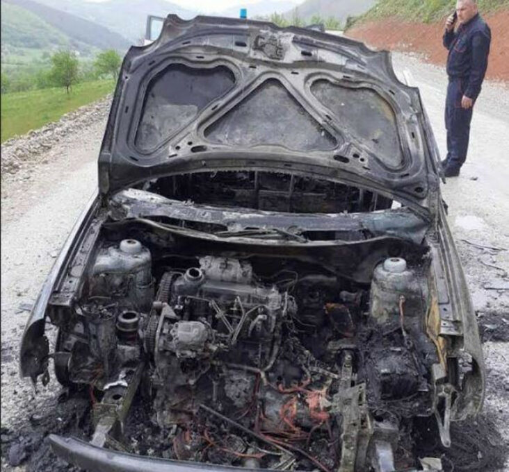 Изгорјело ауто бјелопољског Дома здравља, без повријеђених