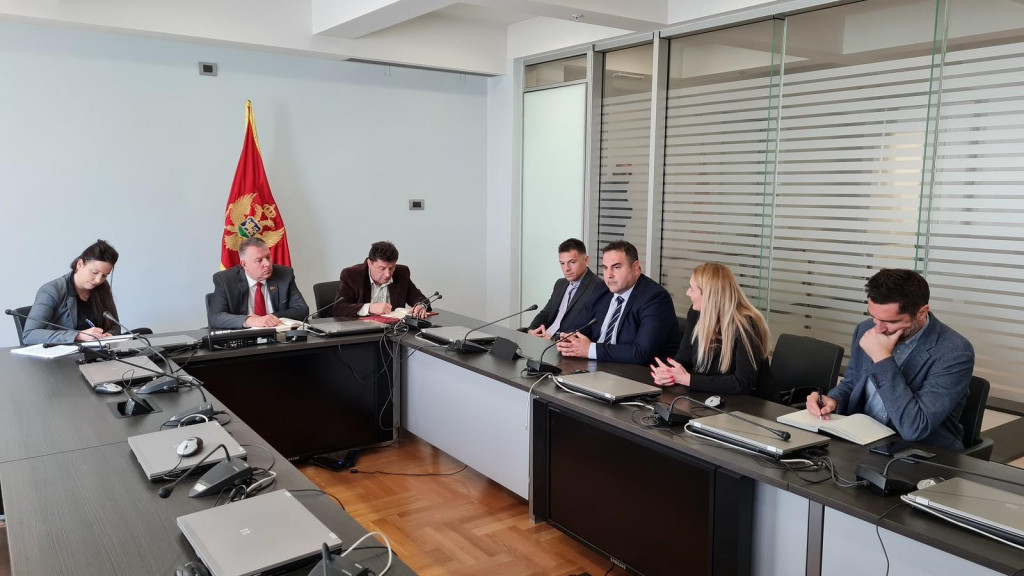 Министар Миљанић са челницима АСК-а: Нико неће бити изнад закона