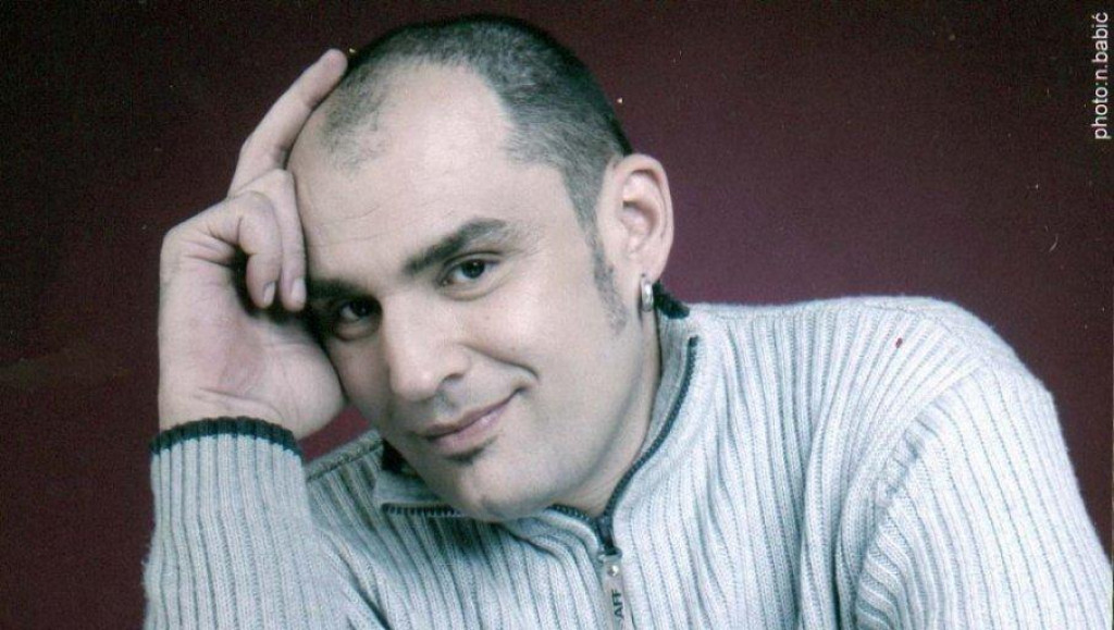 Преминуо Игор Старовић, фронтмен Дивљег кестена