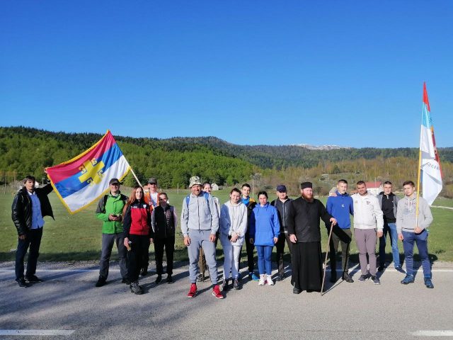 Светом Василију у славу: Крсни ход из Манастира Пива