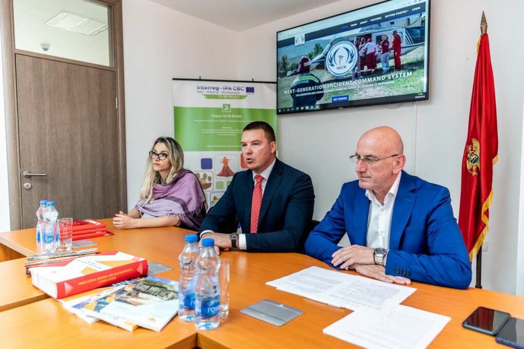 МУП: Авиони за гашење пожара биће оперативни током пожарне сезоне