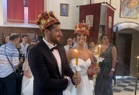ЕКСКЛУЗИВНО: Прва фотографија са вјенчања Ане Дабовић и ватерполисте, свечани ручак у најскупљем ресторану у Херцег Новом!