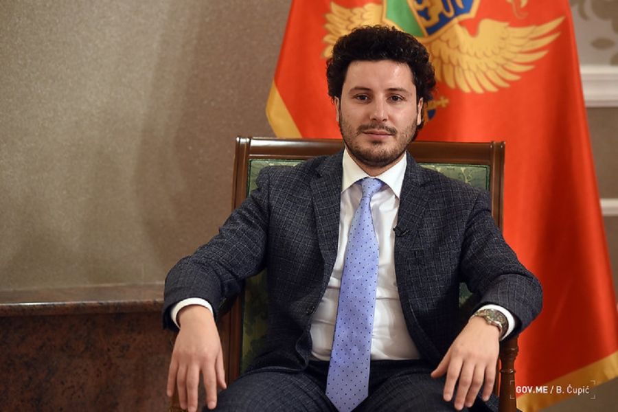 Абазовић најавио да ће Црна Гора да гради стамбену зграду у Украјини