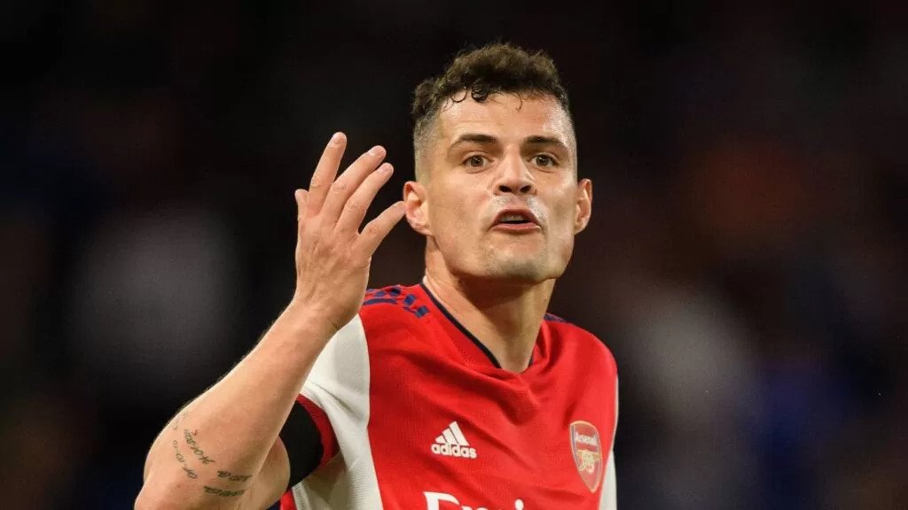 Џака под лупом ФА: Намјерно добио жути картон због кладионице?