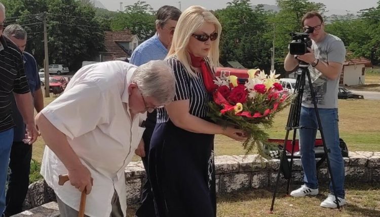 Уз подршку СНП-а: На челу жирија 13. јулске награде изабрали координаторку Црногорског покрета и одборницу ДПС-а која јуриша на српски народ и СПЦ!