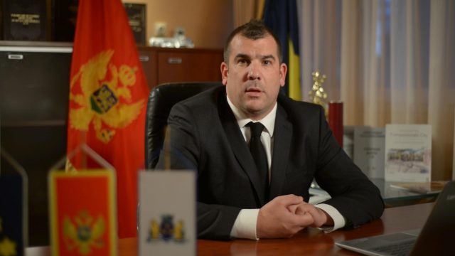 Краповић: Као партија још увијек нисмо заузели став, али и даље мислимо да су избори најпоштеније решење