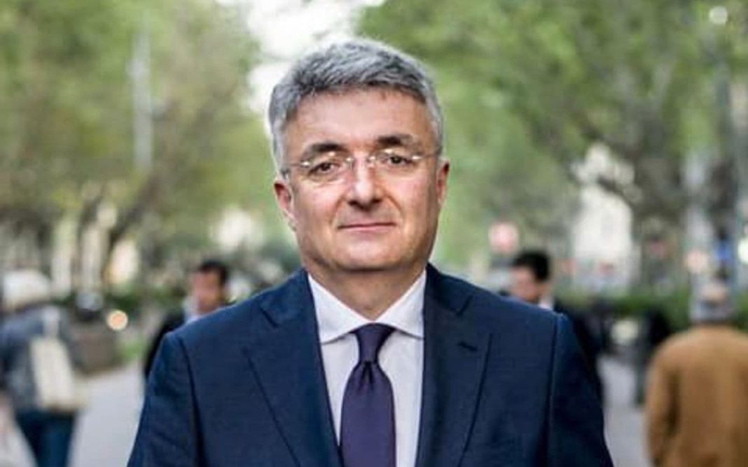 "Тајм Аут" Влаховић: Сврха мањинске владе су биле реформе, а не да сервира Црну Гору националистичким и великодржавним аспирацијама Србије