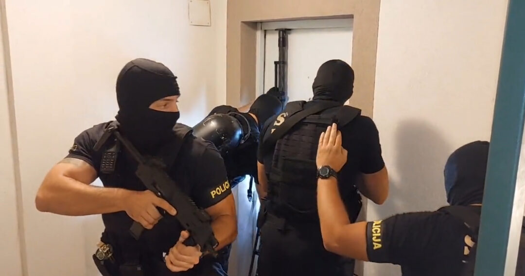 Управа полиције објавила снимак полицијске акције Флорида