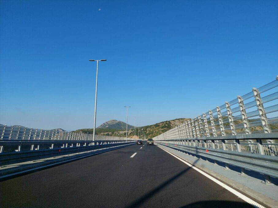 Вјетрови на Морачици одували рок за завршетак аутопута