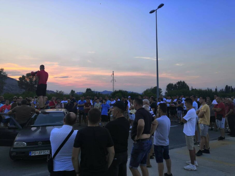 Одбор "За спас Зете": Апелујемо на Абазовића да разговара са нама