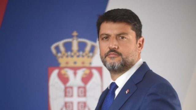 Божовић: Скандал невиђених размјера, забрањују ми да уђем у ђедовину, земљу у којој сам рођен