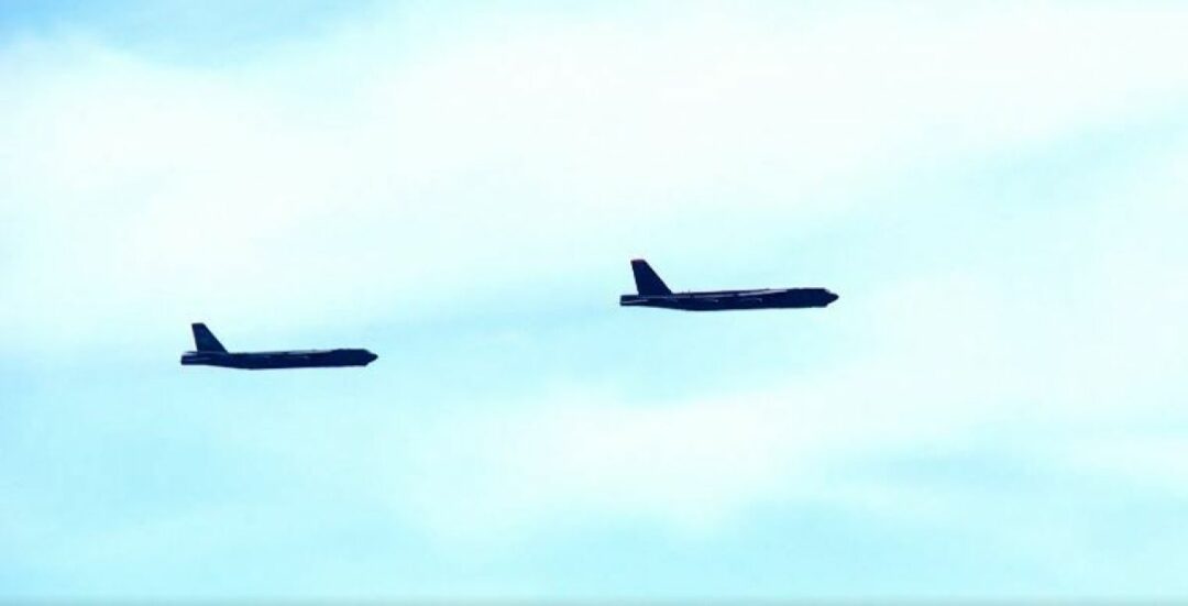 Америчке 'тврђаве' изнад Црне Горе: Бомбардери Б-52 надлетјели наше приморје