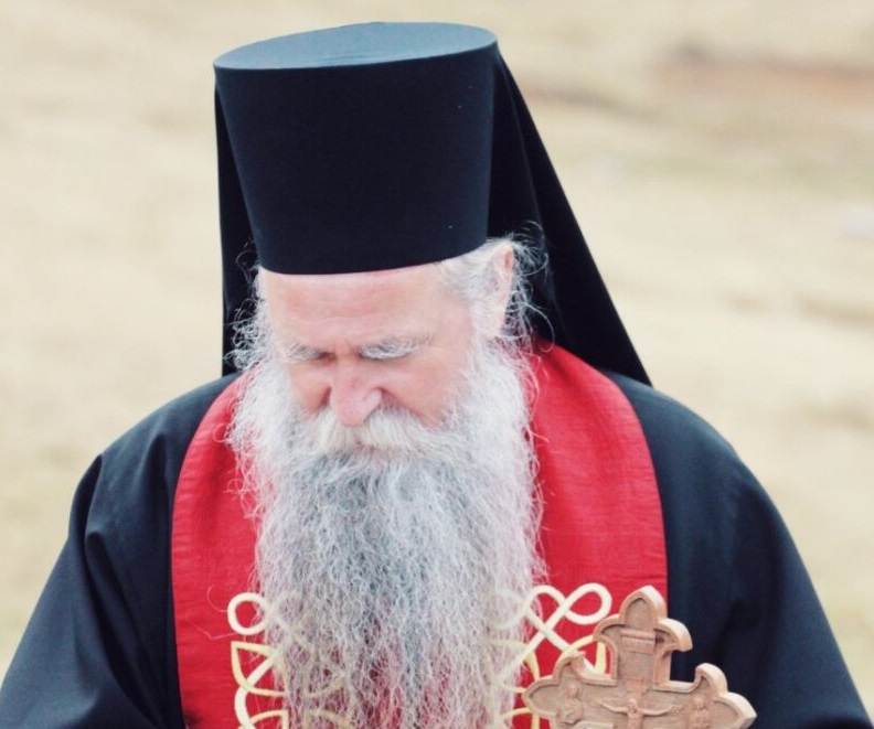 "NAD NAŠIM NARODOM JE IZVRŠEN GENOCID" Joanikije: Palili su mučenike zajedno sa hramovima, bacali u jame – svijet do tada nije vidio takve zločine!