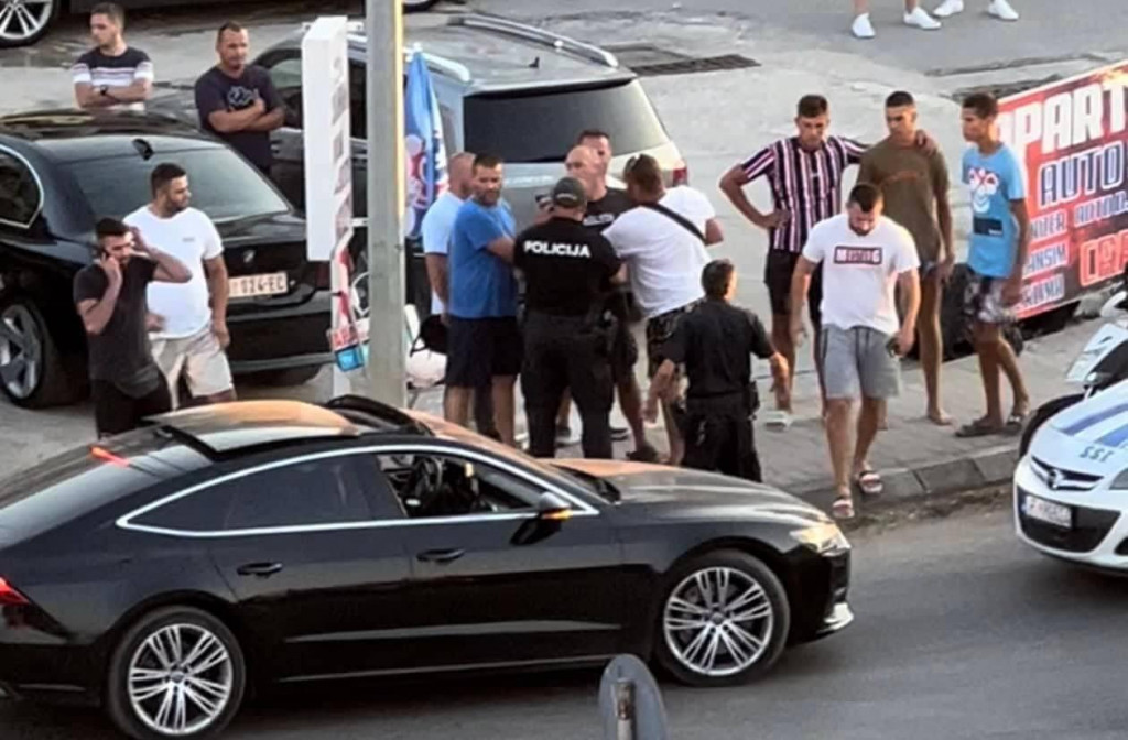 Туча у центру Улциња: Нападнути полицијски службеници, приведено неколико особа