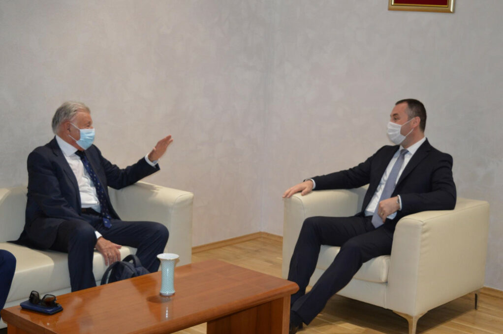 Шћекић са принцем Николом: Фондација Петровић Његош је пријатељ црногорском здравству