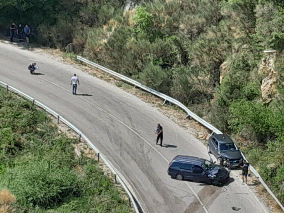 У саобраћајној незгоди у Котобиљу три особе лакше повријеђене