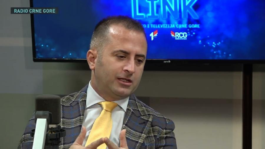 ПЕЈОВИЋ: Нововић да опет отвори поступак о приватизацији "Авале"