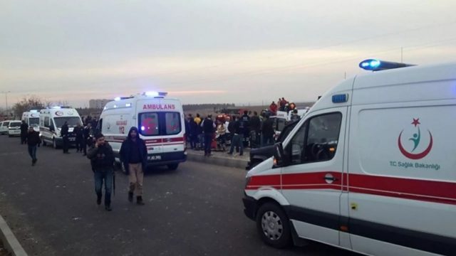 (ВИДЕО) Аутобус слетео с пута и пао у провалију, има погинулих: Тешка несрећа у Турској