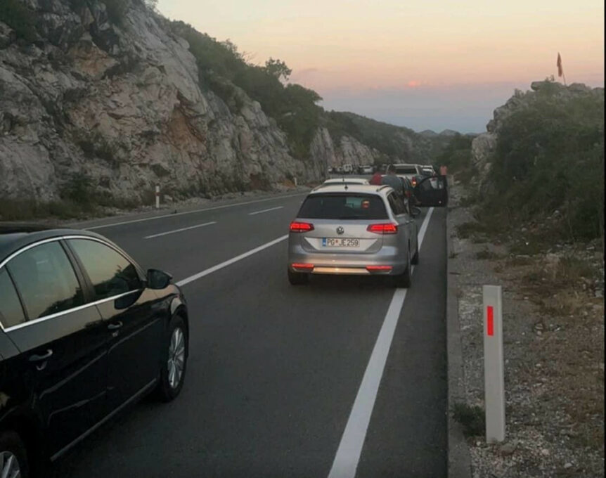 За 24 сата 14 саобраћајних незгода