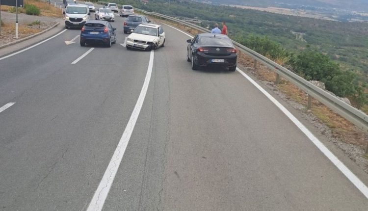 Удес у Кокотима: Нема повријеђених, али је причињена велика материјална штета