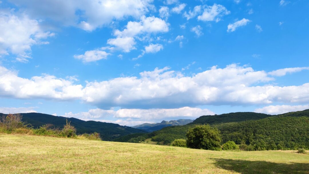 Danas pretežno sunčano - temperatura do 33 stepena