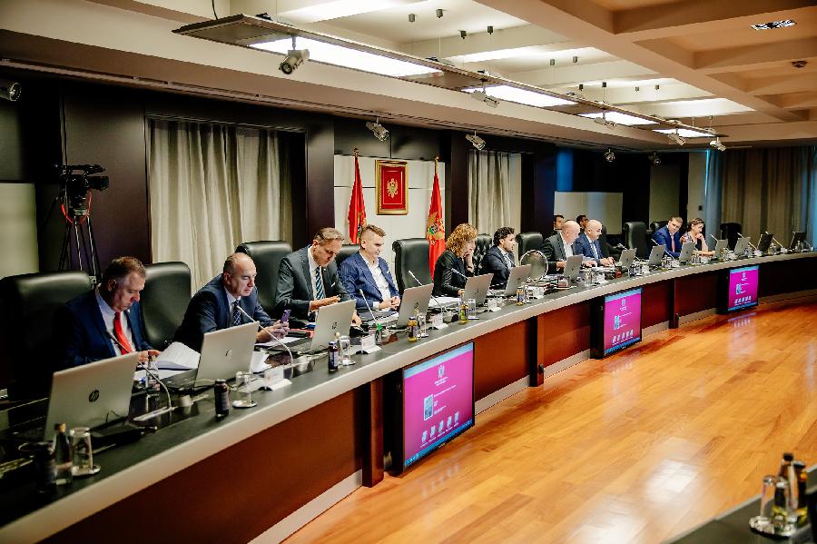 Конференција за новинаре поводом 100 дана Владе
