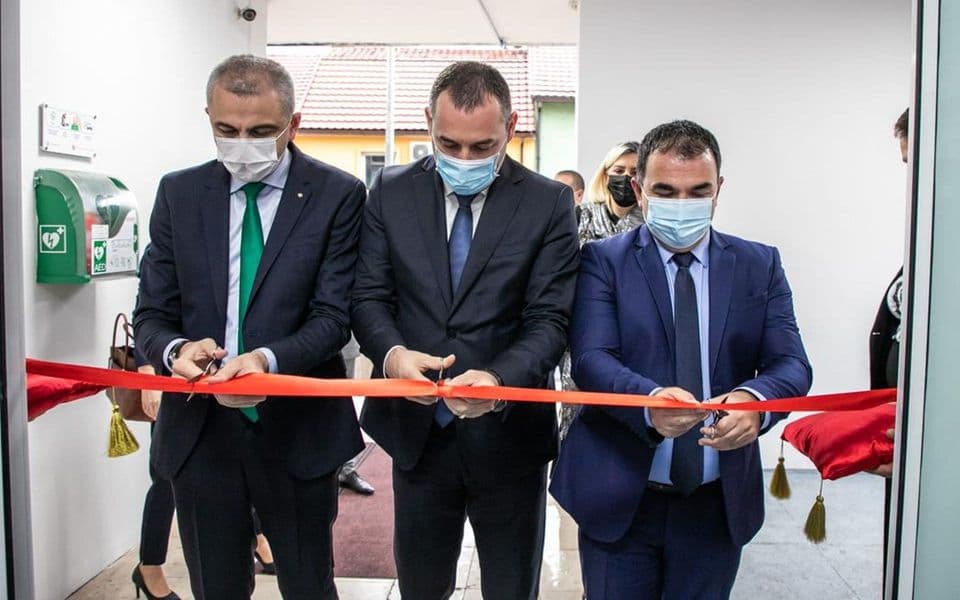 Отворена јединица Хитне помоћи на Цетињу; Шћекић: Хитна медицинска помоћ један од најважнијих сегмената здравственог система