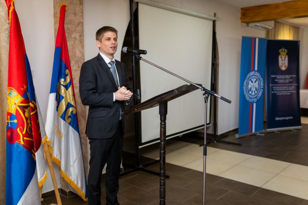 Арно Гујон уручио је донације Србима у Пљевљима