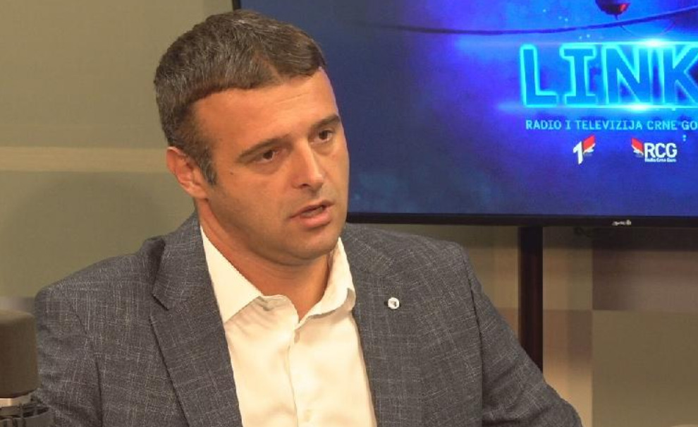 Крачковић: "Таргетирање медија од стране званичника је недопустиво"