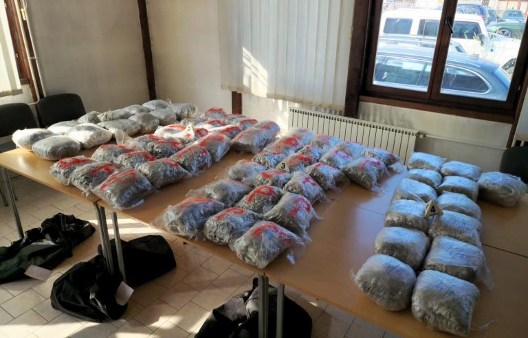Crnogorac uhapšen u Zagrebu sa 250 kilograma marihuane