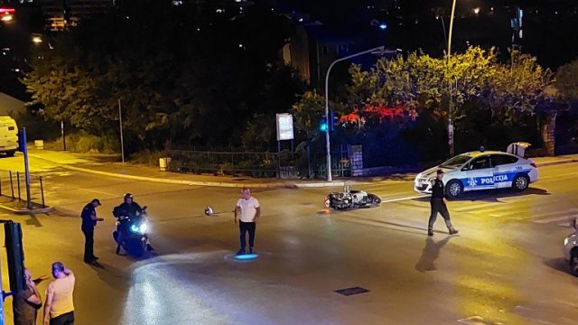 Мотоциклиста пао на булевару у Будви