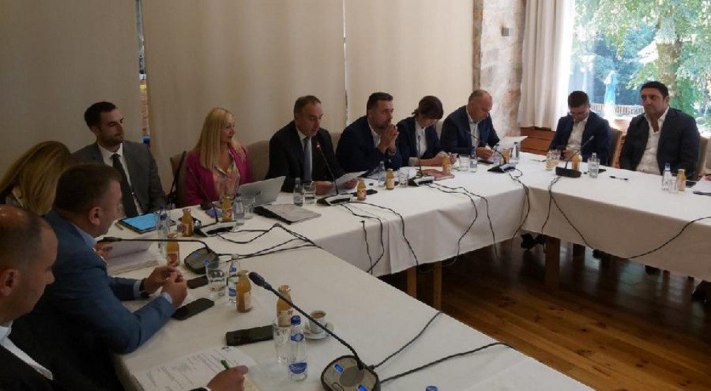 Ђуровић: Љетња сезона на 90% рекордне 2019. године