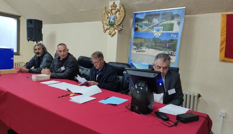 Član odbora iz koalicije Za budućnost Šavnika nije dozvolio glasanje jer tvrdi da birač nije stanovnik Šavnika