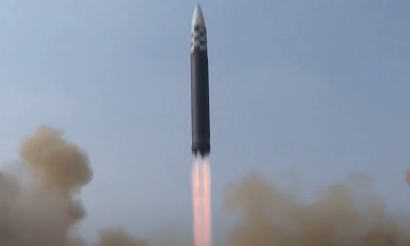 Balistička raketa iz Sjeverne Koreje proletjela kroz vazdušni prostor Japana