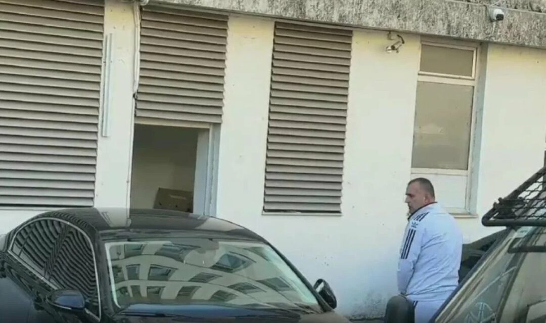 Adrović ponovo sproveden u SDT