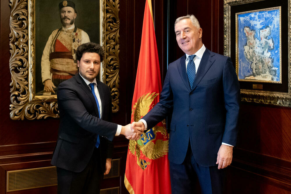 Putovanja u UAE: ASK utvrdila da Abazović i Đukanović nijesu prekršili zakon