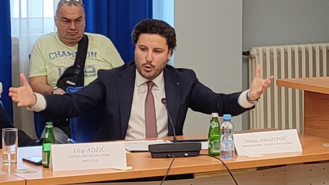 Abazović: Predlog za smjenu Konjevića i Krivokapića ustavan i zakonit